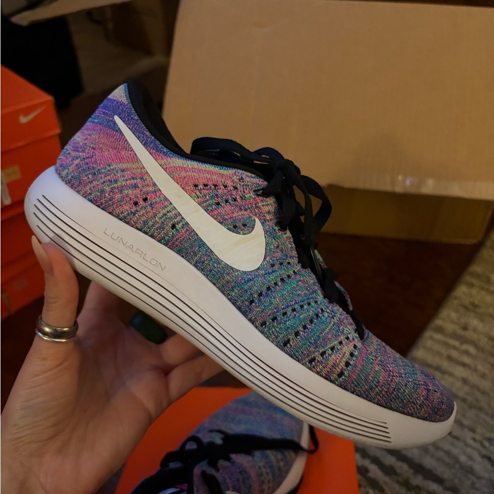 Nike Lunarepic Low Flyknit Sneakers